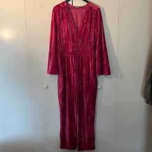 HOT Pink Velvet Jumpsuit💖